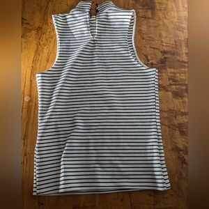 New Look - Sleeveless White with Black Stripes Textured Shirt Top